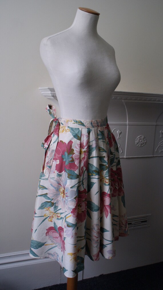 Foulard Carré Vintage Emmanuelle Khanh Paris - Soie, Motif Floral - 88x85 Cm