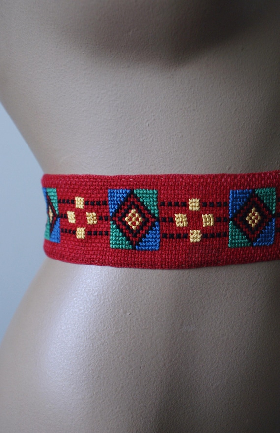 Stunning Bohemian Woven 1920s/1930s Vintage Handmade Cross  display picture 1