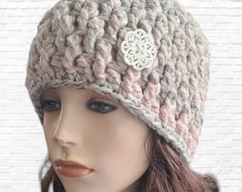 Women’s Alpaca Blend Crocheted Beanie with Wooden Button – Handmade Fall Color Hat, Chunky Crochet Cap, Cozy Autumn Gift for Her, Warm Hat