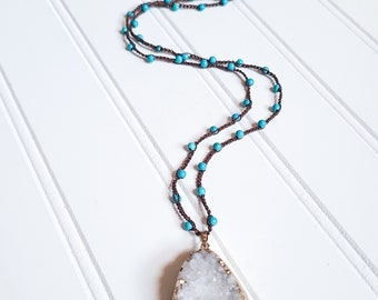 Long Beaded Pendant Necklace, Quartz Crystal Necklace, Turquoise Howlite Necklace, Long Beaded Necklace, Turquoise Boho Jewelry