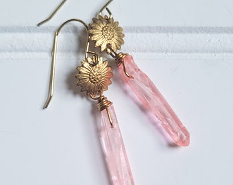 Quartz Crystal Point Earrings, Daisy Earrings, Pink Crystal Dangle Earrings, Nickel Free, Hypoallergenic, Boho Flower Earrings, Gold, Pink