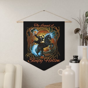 Headless Horseman Pennant: Spooky Legend of Sleepy Hollow Wall Art