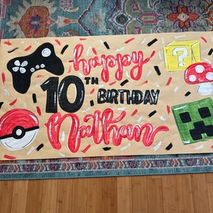 signe d'anniversaire de jeu, bannière de jeu, bannière d'anniversaire de garçon, anniversaire de garçon, 10e anniversaire, 10, bannière d'artisanat, bannière de fête, bannière peinte à la main