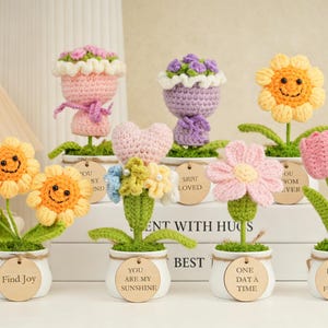 Personalized Crochet Sunflower Pot: Handmade Desk Decor with Custom Tag,Mothers Day Gift for Mom, Gift for Grandma, Mom Gift from Daughter