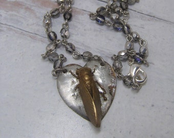 Handmade Cicada Pendant Insect Lovers Necklace Vintage Brass Silver Rustic Heart Clear Glass Rosary Bead Necklace