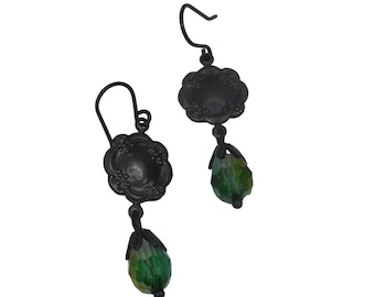 Emerald Green Black Art Nouveau Flower Drop Dangle Earrings Vintage Faceted Glass Floral