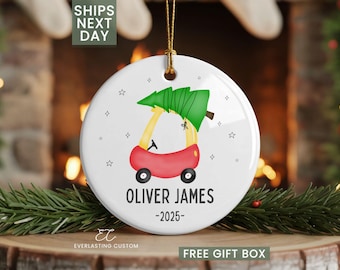 Adorno personalizado para niños pequeños: adorno de cerámica de recuerdo en forma de camión de juguete