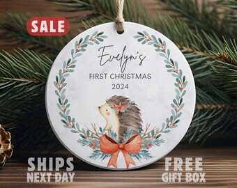 Adorno navideño para el primer bebé, adorno navideño personalizado con forma de erizo, adorno navideño personalizado con nombre de bebé, adorno navideño con forma de erizo para bebé