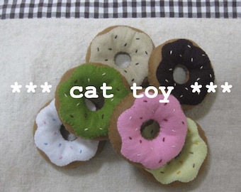 Brinquedo de feltro em formato de donut com erva-de-gato – Escolha 1