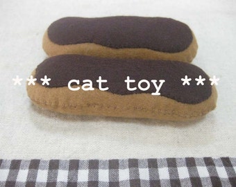 Felt chocolate eclair (cat toy)