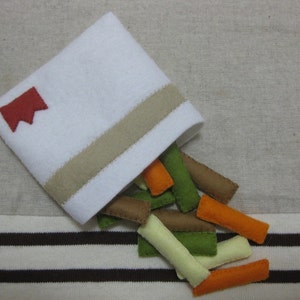 Felt mix vegetable snack image 1