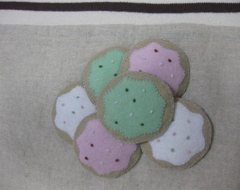 Felt sugar cookies