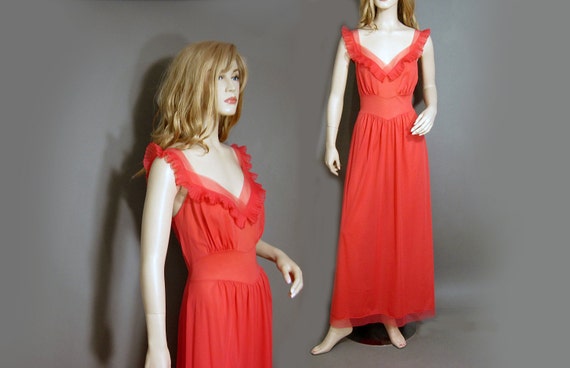 Vintage Vanity Fair Nylon Nightgown Coral Red Chif