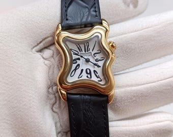 Dalí Surrealist Melted Watch for Men and Women, Artistic Gold-Tone Watch, Genuine Leather Strap, Quartz Movement