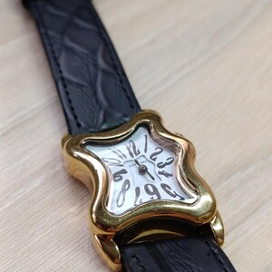 Dalí Surrealist Melted Watch for Men and Women, Artistic Gold-Tone Watch, Genuine Leather Strap, Quartz Movement image 4