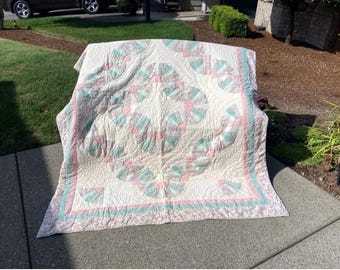 Dresden Plate Twin Quilt with Sham and Skirt CottageCore Shabby Chic Farmhouse