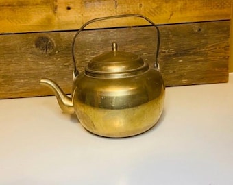 Vintage Brass Tea Kettle Pot Rustic Farmhouse