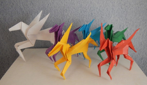 Single Color Origami Pegasus
