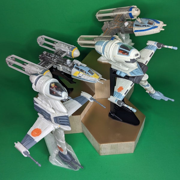 B-wing & Y-wing StarFighter 3D printed Flight Stands (For Micro Galaxy Squadron)