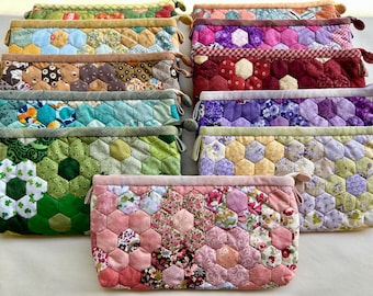 Hexagon Patchwork Shoulder Bag: Handmade Floral Quilted Cotton Crossbody Purse with Zipper