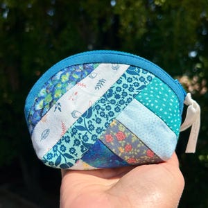Patchwork Large Coin Purse: Handmade Quilted Cotton Zipper Pouch, Fabric Jewelry Case