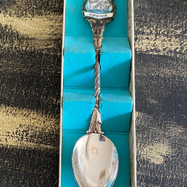 Vintage GREETINGS From VIRGINIA Souvenir Spoon / Repurpose / Crafts