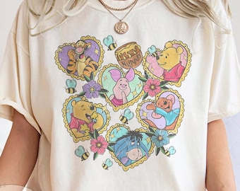 Camiseta de Winnie the Pooh Disney de colores cómodos, camiseta vintage de Pooh y sus amigos, atuendo para viaje familiar a Disneyland, camiseta de vacaciones de Disney