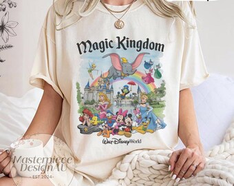 Camiseta vintage de Disney World Magic Kingdom, camiseta del castillo de Mickey y sus amigos, camiseta de vacaciones familiares de Disney 2026