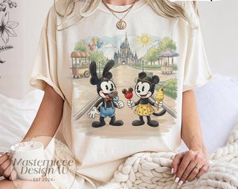 Oswald & Ortensia Holding Ice Cream T-shirt, Disney Hollywood Studios Castle Outfit, Disneyland Snack Shirt,  Disney Vacation Foodie Tee