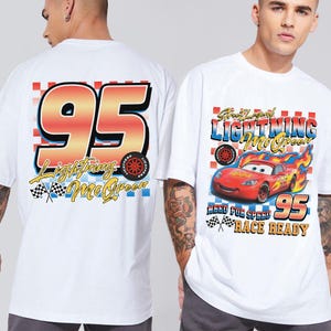 Puede incluir: Un juego de tres tazas de cer&aacute;mica con un acabado mate moteado. Las tazas son de color crema, gris claro y gris oscuro. Cada taza tiene un dise&ntilde;o simple y moderno y un asa redondeada.