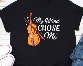 La mia bacchetta mi ha scelto, maglietta violoncello, regalo violoncello, maglietta violoncellista, maglietta musica orchestra, maglietta regalo musicista, maglietta regalo suonatore violoncello