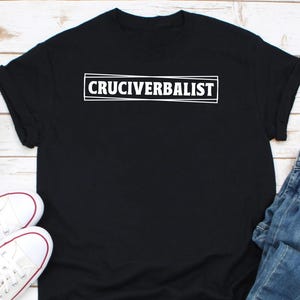 Koszulka Cruciverbalist, Zabawna krzyżówka, Koszulka z krzyżówkami, Koszulka dla miłośników krzyżówek, Prezenty z krzyżówkami, Prezent dla miłośników krzyżówek