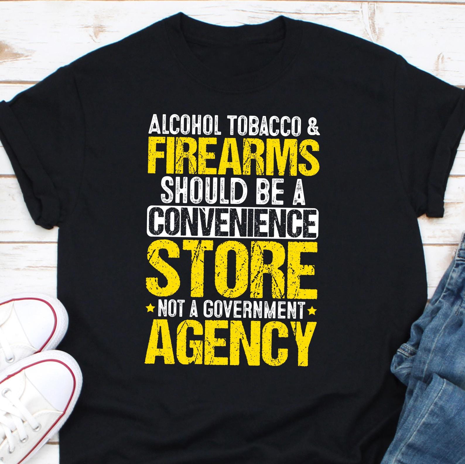 T-shirt Humoristique ATF Alcohol Tobacco Firearms Pour Homme - Design Décontracté Et Original
