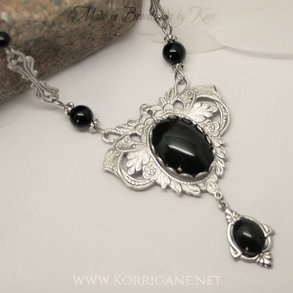 Collier "Elfe Noire" Tour de Tête en cabochon de verre et perles d'Onyx