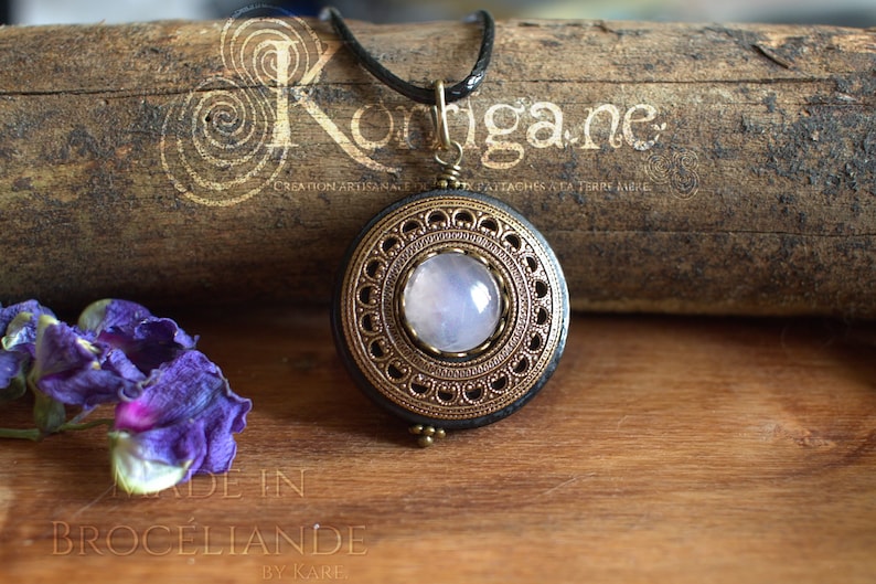 Brass Pagan Wood Pendant Wicca Talisman Gift Amulet Protection Necklace Pendant /'Amddiffyn/' Pink Quartz