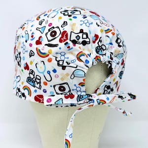 MedLife surgical scrub cap with tie back for men. Rainbow Care skull tie-back style surgical scrub hat.