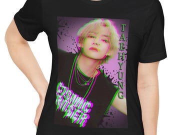V Shirt, Taehyung Shirt, BTS Shirt, KPop Shirt, KPop Merch Shirt, BTS Fan Geschenk, V BTS Unisex Tshirt, Anaglyph V Shirt, Glitch V Shirt