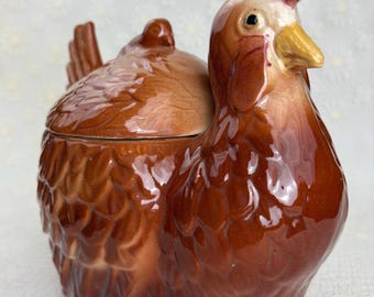 Tarro de galletas de gallina FAPCO / Gallina de cerámica marrón en nido / Utensilios de cocina rústicos de granja / Decoración navideña de Acción de Gracias / Cerámica de EE. UU.