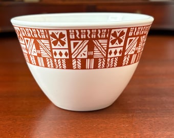 Corning Pyrex Tapa Pattern Berry Bowl / Rare Corning Tableware Restaurant Ware / Polynesian Opal Glass Bowl / Mid Century Tiki Decor
