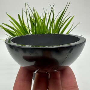 Schungit Schale,Schungit Schale,Chakrastein,Wasserreinigung,Schungit Schale,EMF Schutz,Chakra Stein,Schale für Wasserreinigung,Chakra Stein,Energy