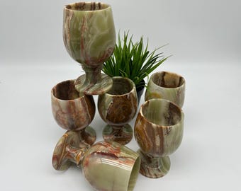 Vintage Onyx Wine Cup: Natural Stone Cordial Glass