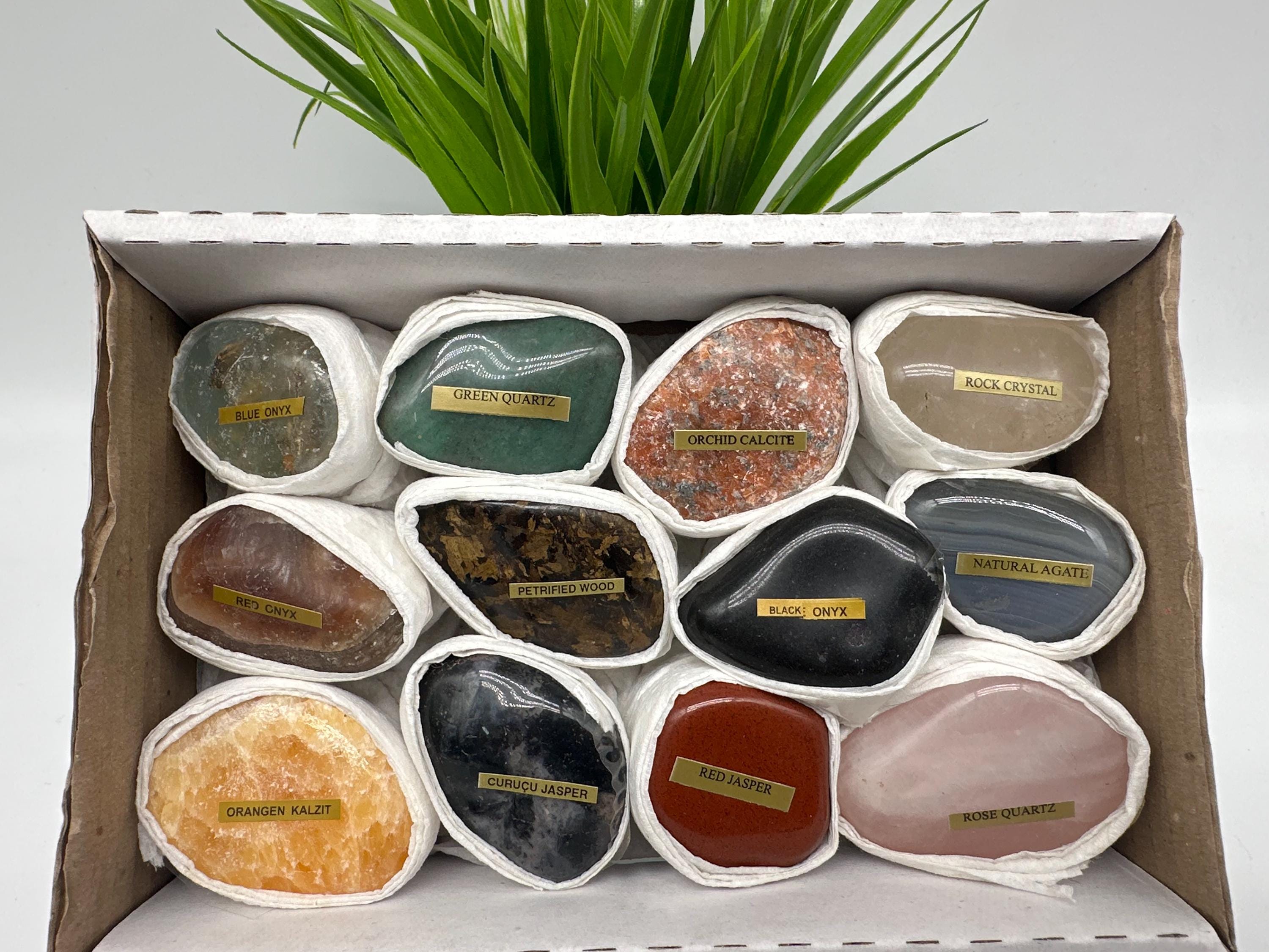 Wonderful Set of 12 International crystals,Minerals,flat minerals,Flat Crystals ,Wholesale minerals,Crystals,Set Minerals,Wholesale Crystals