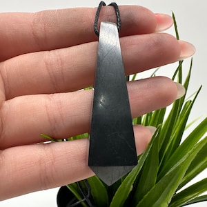 Shungite Pendant 5cm.Shungite Crystal Pendant,Healing Crystal,Highly Energetic Metaphysical,EMF Protection,Polished Pendant,5G Protection