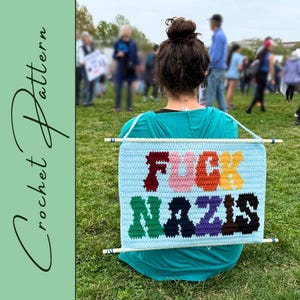 F*ck Nazis 壁掛け & 着用可能なサイン | かぎ針編みパターン | 抗議サイン | 壁装飾 | かぎ針編みのタペストリー | 即時ダウンロード | PDF