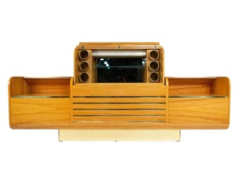 Vladimir Kagan Custom Hydraulic Bar Cabinet Sideboard for JFK TWA, 1960s, Signed