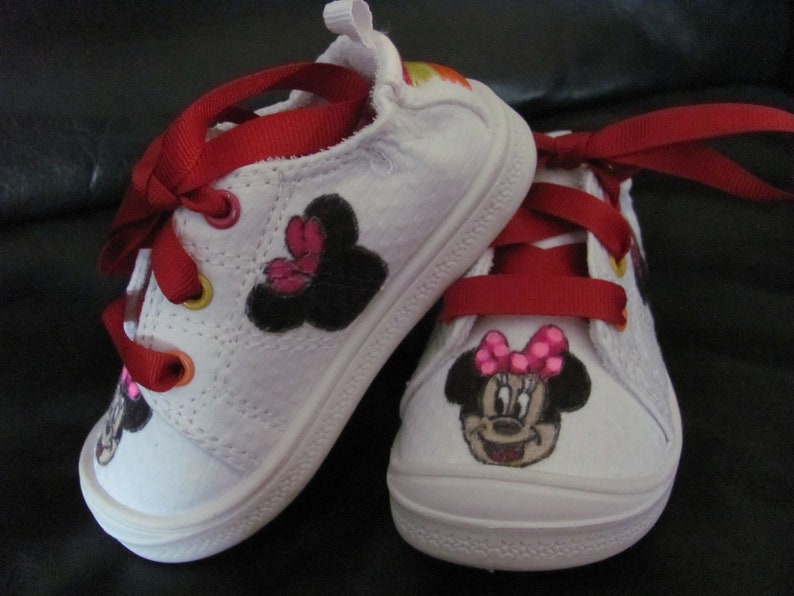 Hand painted Minnie Mouse shoes image 10