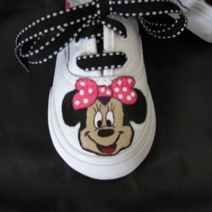 Hand painted Minnie Mouse shoes image 5