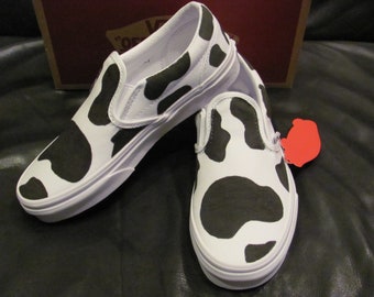 VANS slip on BABY / TODDLER / Big Kid Custom Painted Cow "Moo Moo" shoes sizes 0 to 3 youth