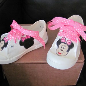 Hand painted Minnie Mouse shoes image 9