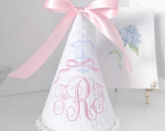 Sombrero de fiesta de cumpleaños con monograma de lunares suizos en rosa y blanco / Recuerdo familiar con lazo